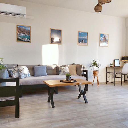 Holiday House Heraklion Deluxe 외부 사진